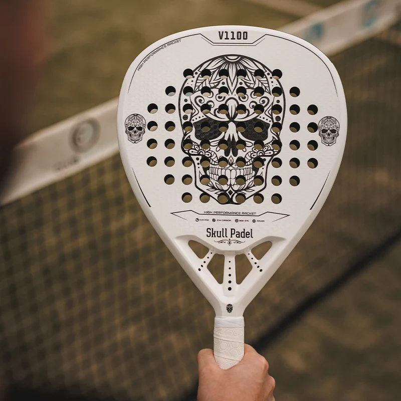Skull Padel V1100 24K Carbon White Skull
