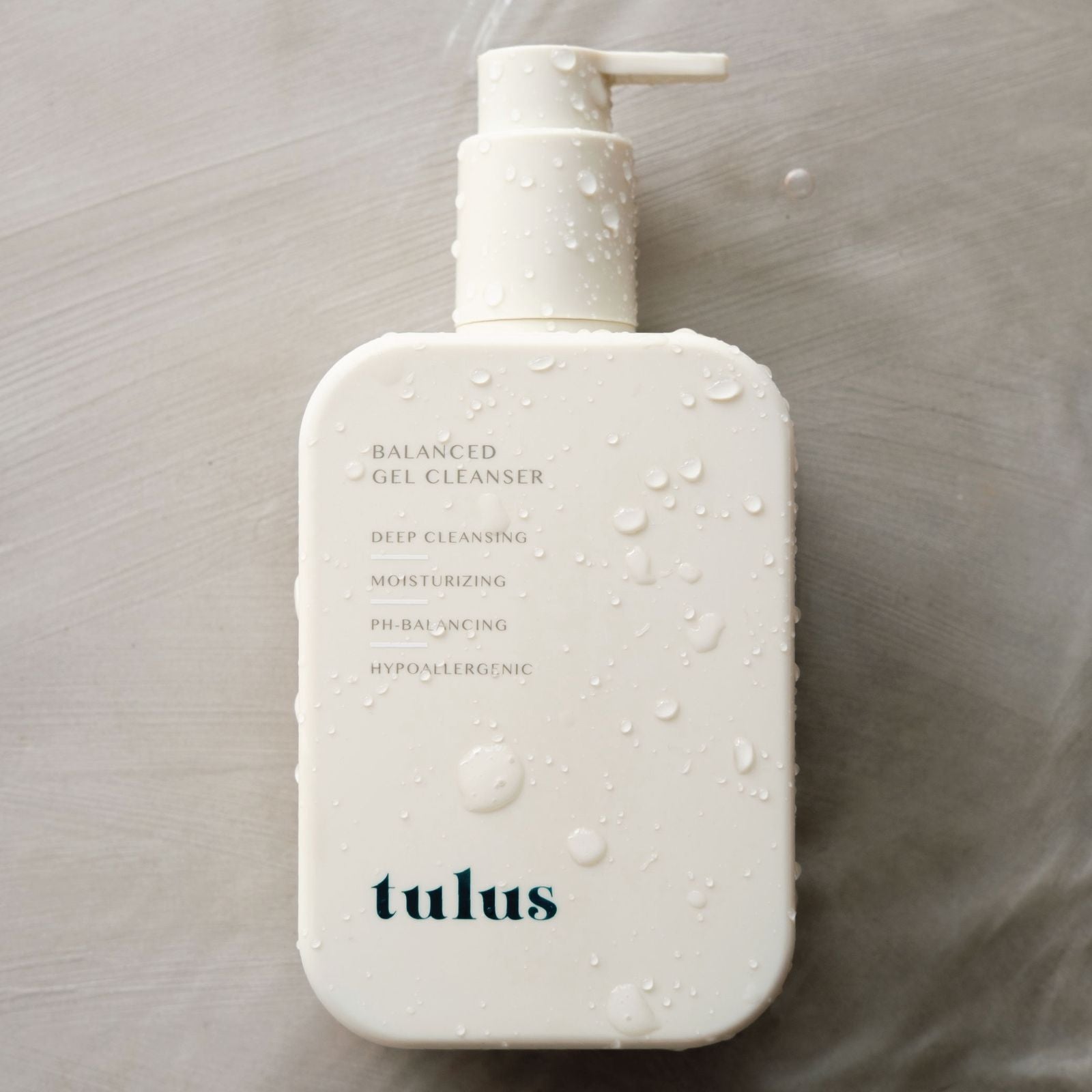 Tulus Balanced Gel Cleanser 300 ml