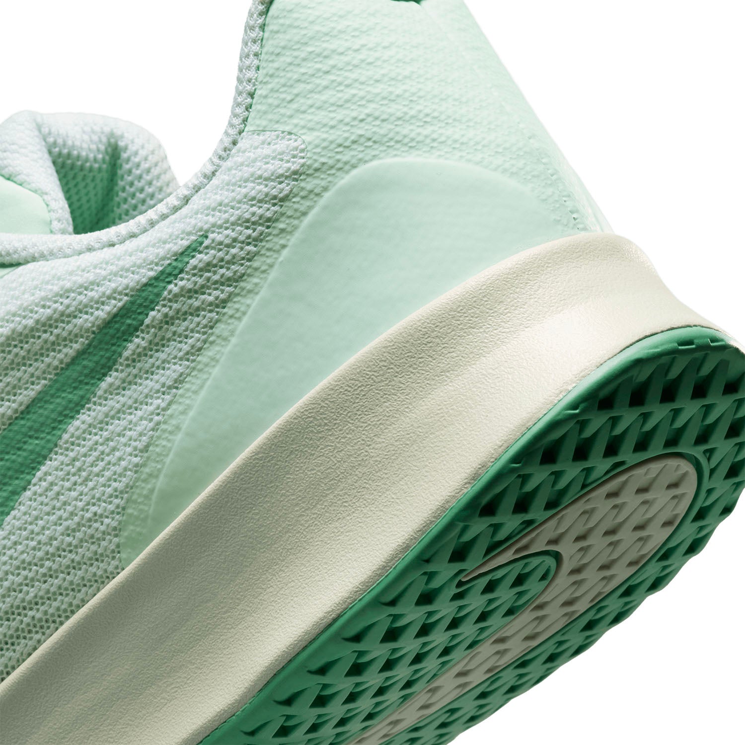 Nike Women's Vapor Lite 3 HC
