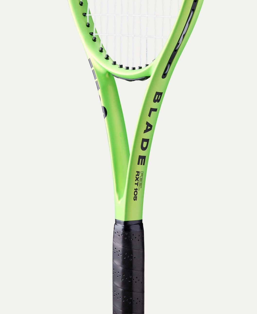 Wilson Blade Feel RXT 105 2026